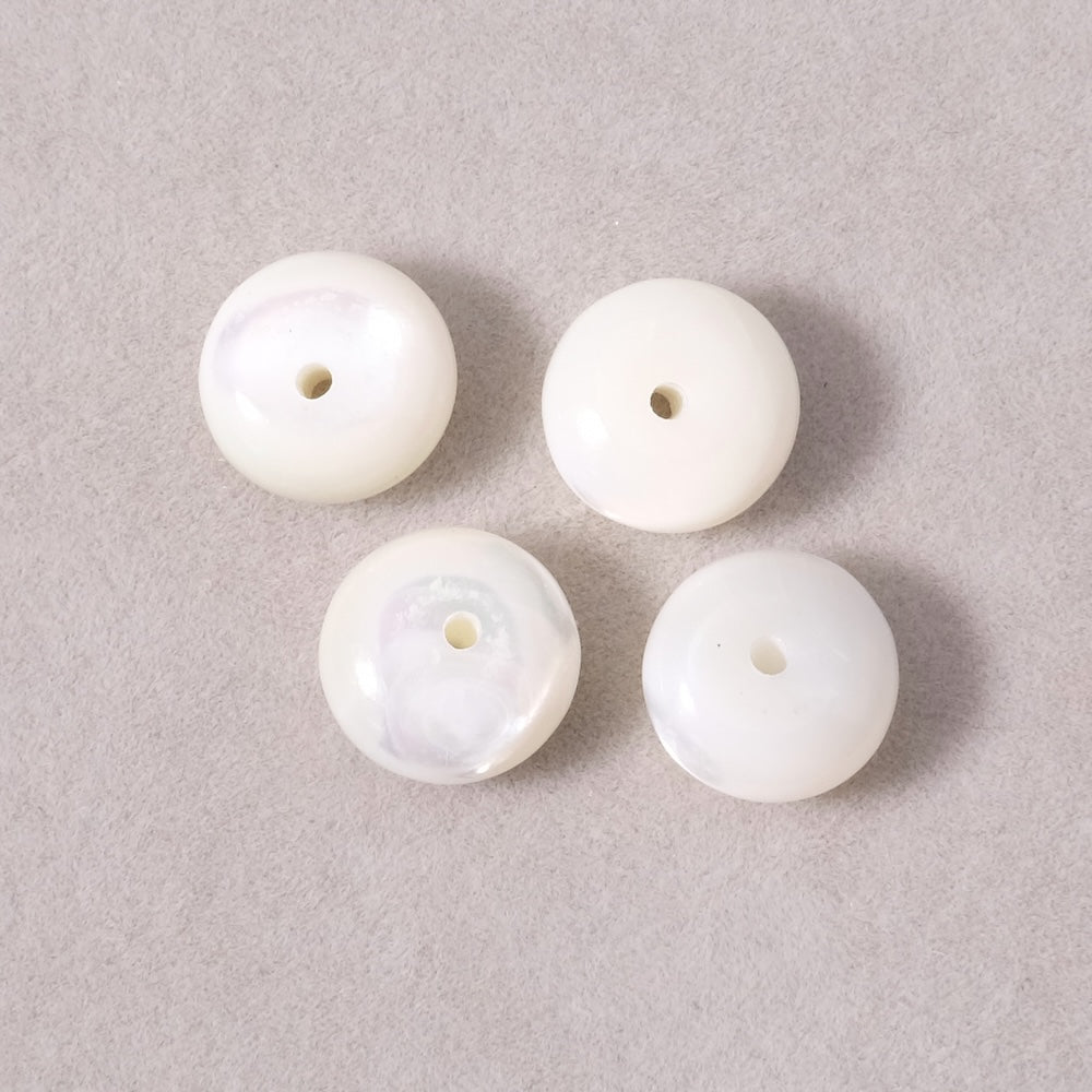 4 perles rondelle donuts 10mm en Nacre naturelle blanche