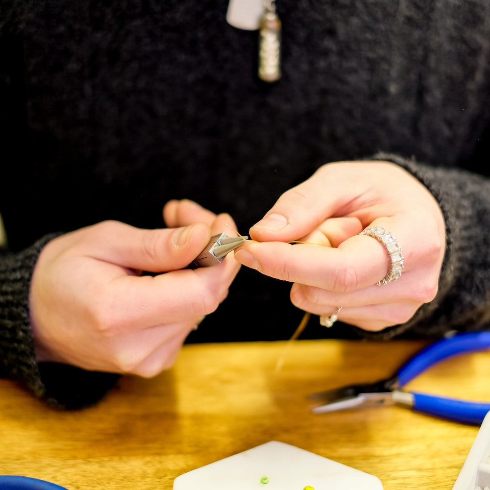 Atelier création bijoux DIY Paris