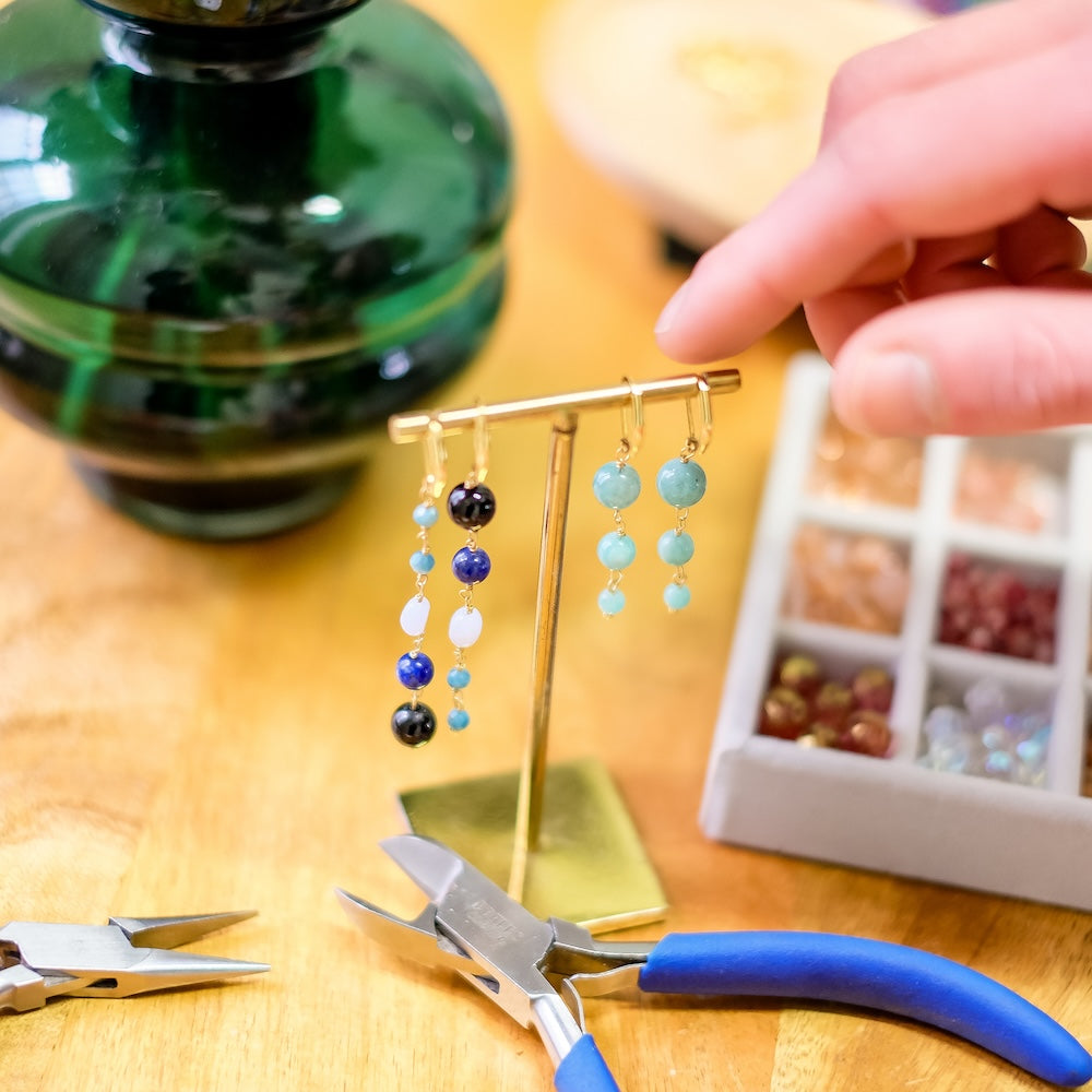 Creative workshop - Create a unique and personalized jewelry with the Rosary chain technique