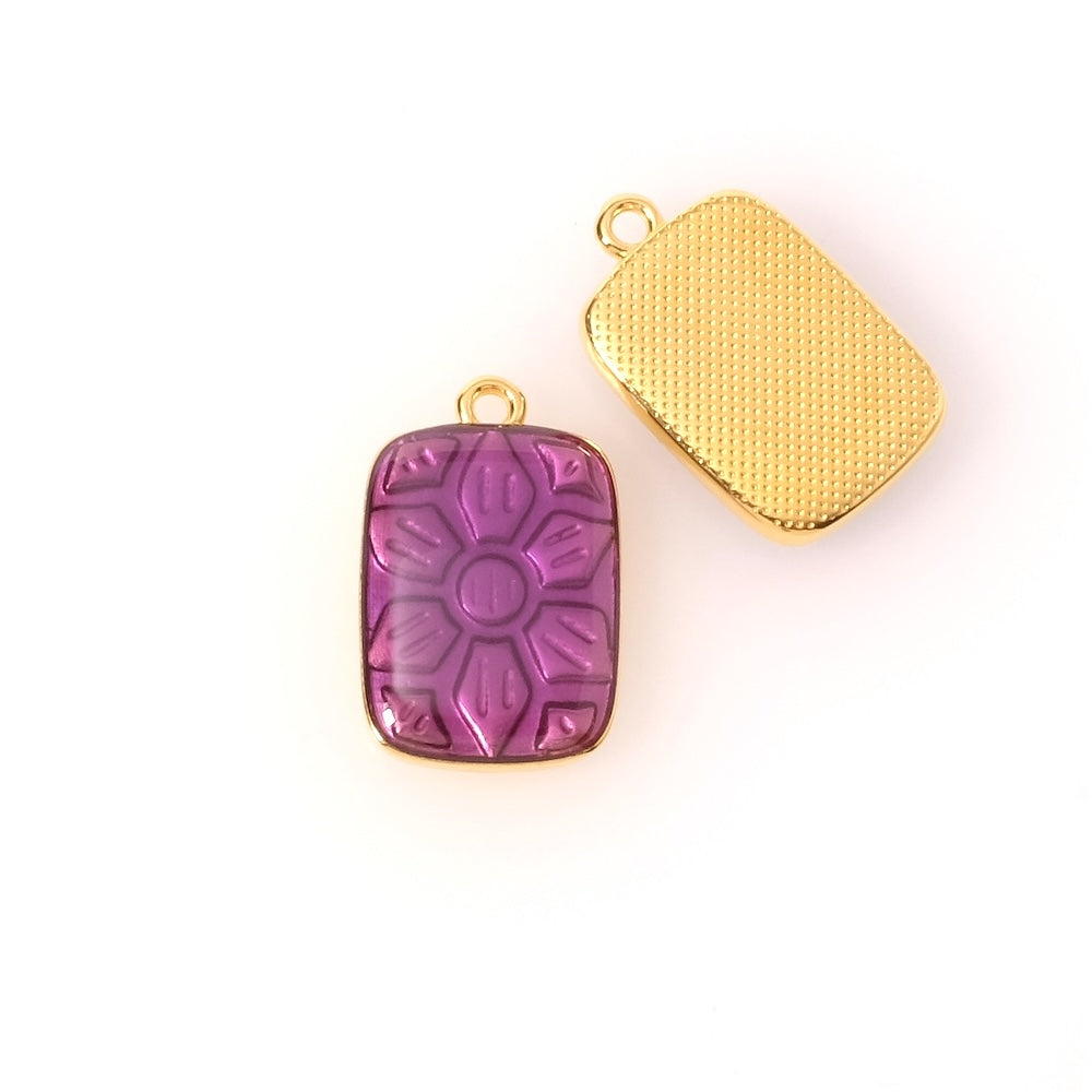 Pendentif rectangle émaillé violet en Zamak doré 24K